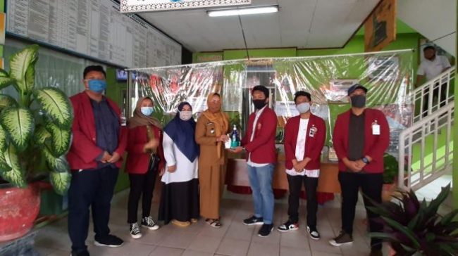 66262-documentation-together-camat-kecamatan-sungai-pinang 66262-documentation-together-camat-kecamatan-sungai-pinang.jpg