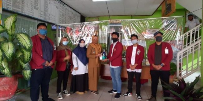 66262-documentation-together-camat-kecamatan-sungai-pinang 66262-documentation-together-camat-kecamatan-sungai-pinang.jpg